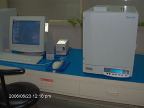 Gas Chromatograph