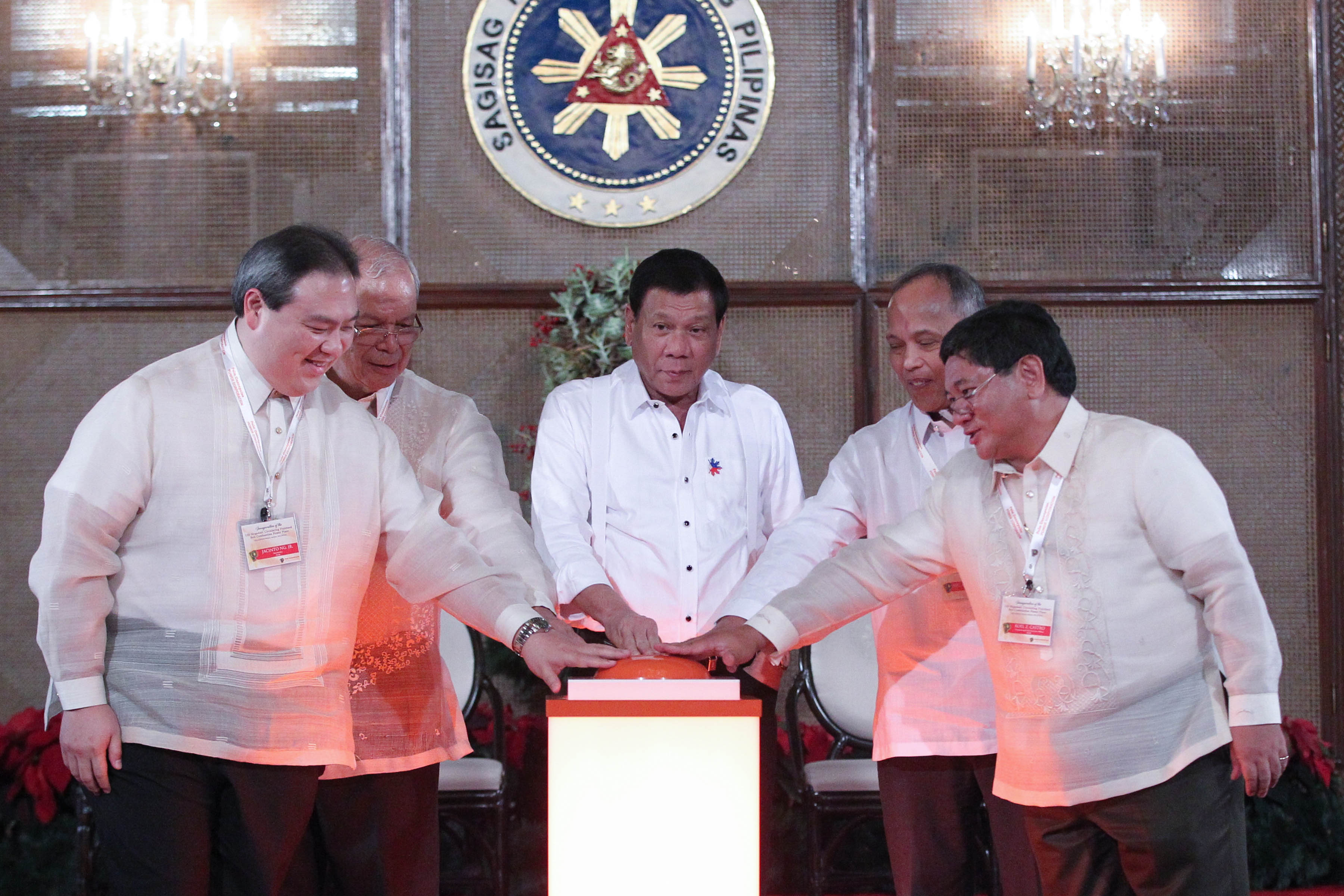President Rodrigo Duterte together with Energy Secretary Alfonso G. Cusi leads the ceremonial switch-on of the 135-Megawatt Circulating Fluidized Bed Combustion Power Plant of the Palm Concepcion Power Corporation (PCPC) during the inauguration in Malacanang on November 28, 2016.