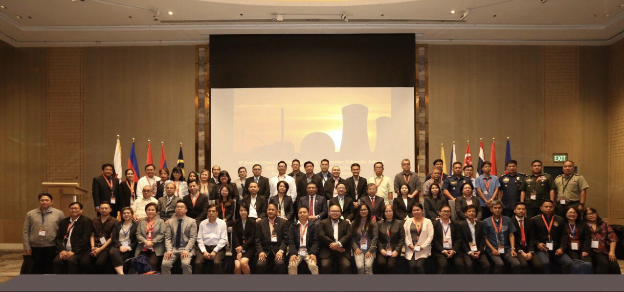 Participants of the ACE-ISCN/JAEA Seminar on Good Practices on Regional Cooperation in Nuclear Security gather for a photo on the first day of the two-day training seminar held at Shangri-la at the Fort Hotel in Bonifacio Global City, Taguig yesterday.