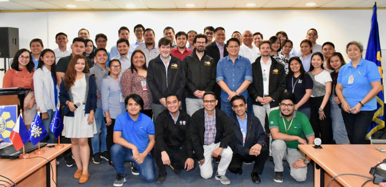 OPTIMIZING POWER (RE)SOURCES: European Union - Access to Sustainable Energy Programme (EU-ASEP) experts, Mr. Paul Bertheau and Dr. Philipp Blechinger (center), pose for a photo with the members of the Department of Energy-Renewable Energy Management Bureau's Technical Services Management Bureau, EU-ASEP team and workshop participants, composed of New Private Power Providers, Distribution Utilities with embedded generation facilities and Qualified Third Parties.