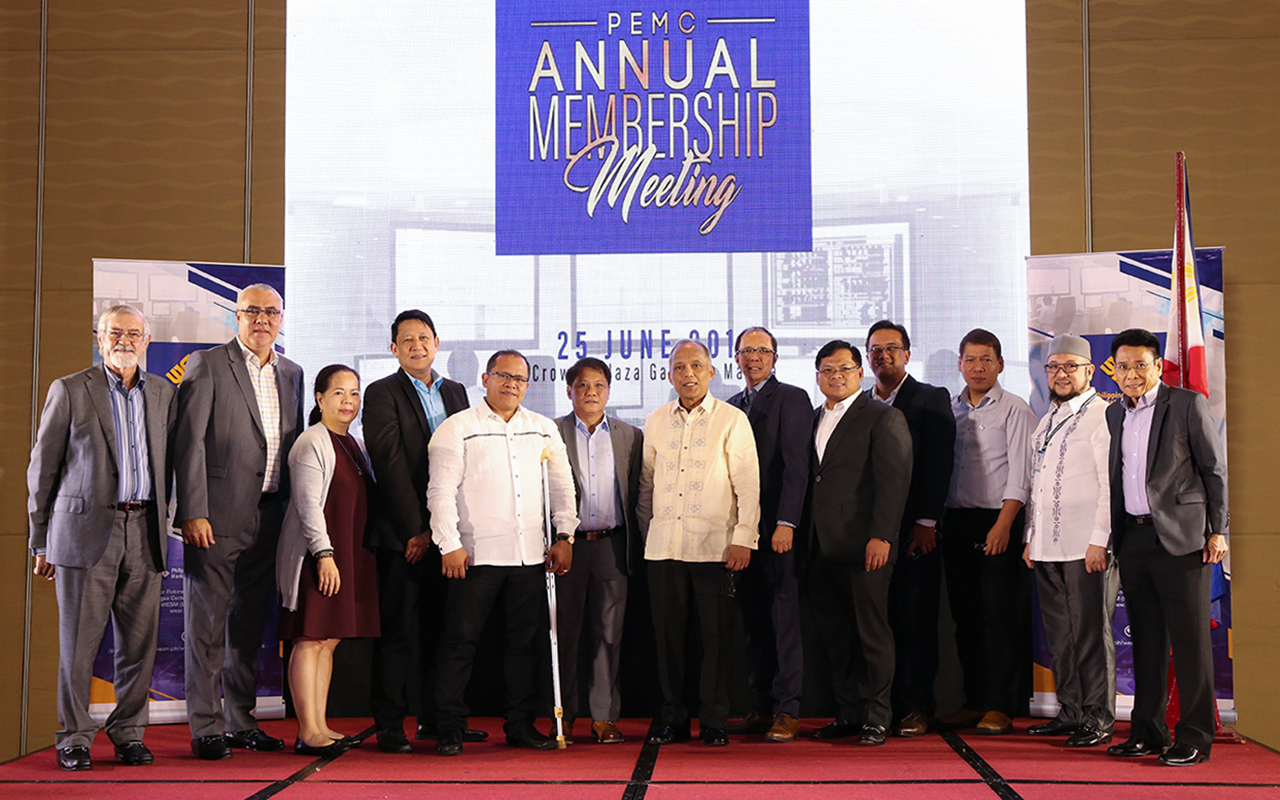 Energy Secretary Alfonso G. Cusi with the newly-elected Board Members of the Philippine Electricity Market Corporation (PEMC) during its Annual General Membership Meeting on Monday, 25 June 2018.