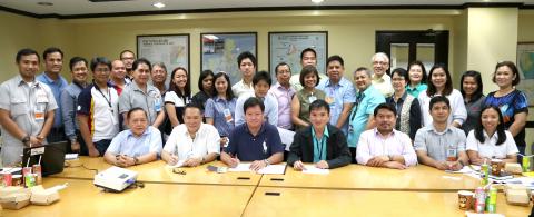 QUALITY DIESEL FOR CONSUMERS: Spearheaded by the DOE-Oil Industry Management Bureau (OIMB), oil industry stakeholders held the signing ceremony of the Philippine National Standard (PNS)/DOE Quality Standard (QS):004:2017 on coco-methyl ester (CME)-blended automotive diesel oil specification last 7 November at the Energy Center in Bonifacio Global City, Taguig. In photo are the DOE-OIMB team, Technical Committee on Petroleum Products & Additives (TCPPA) members from petroleum manufacturers and marketers, car